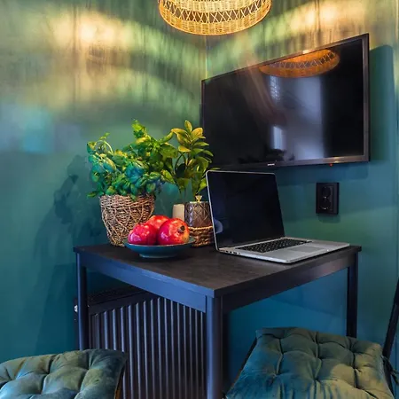 Apartment Beautiful Slowackiego By Renters
