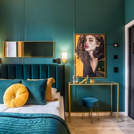 Apartment Beautiful Slowackiego By Renters